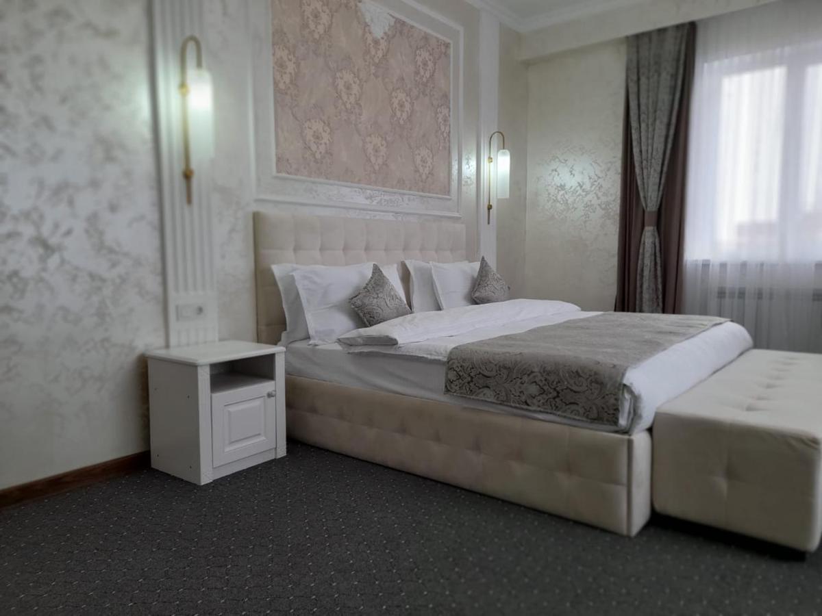 Dora Hotel Simkent Kültér fotó